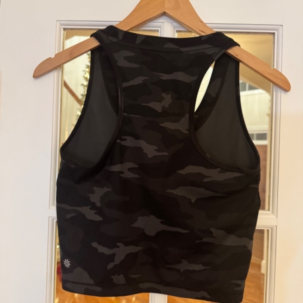 ATHLETA SHANTI CAMO CROP TANK TOP, SIZE XS, BLACK/GRAY CAMO - Picture 4 of 4